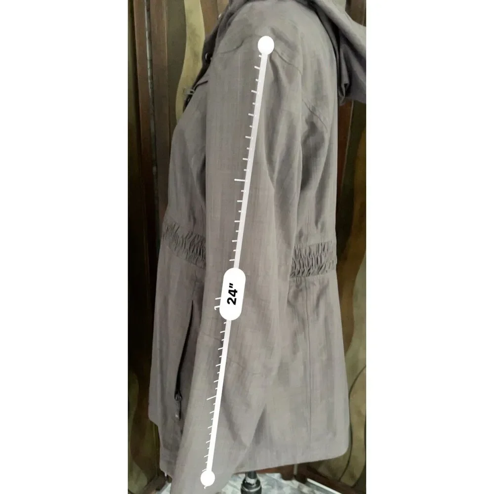 Athleta see photos